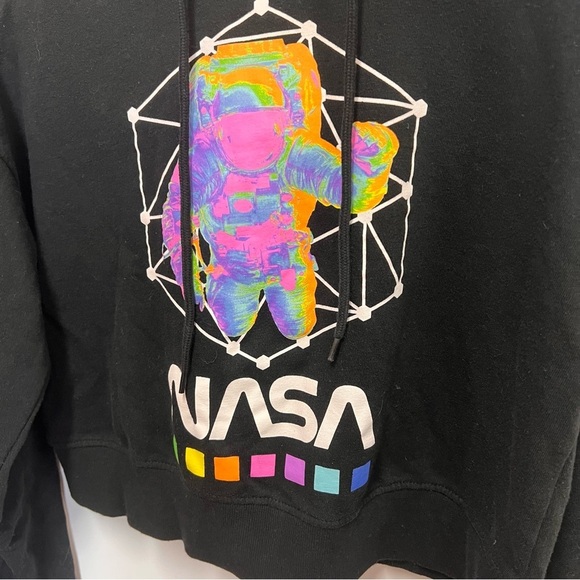 Hyper Space Cropped NASA Hoodie size small - Picture 4 of 11